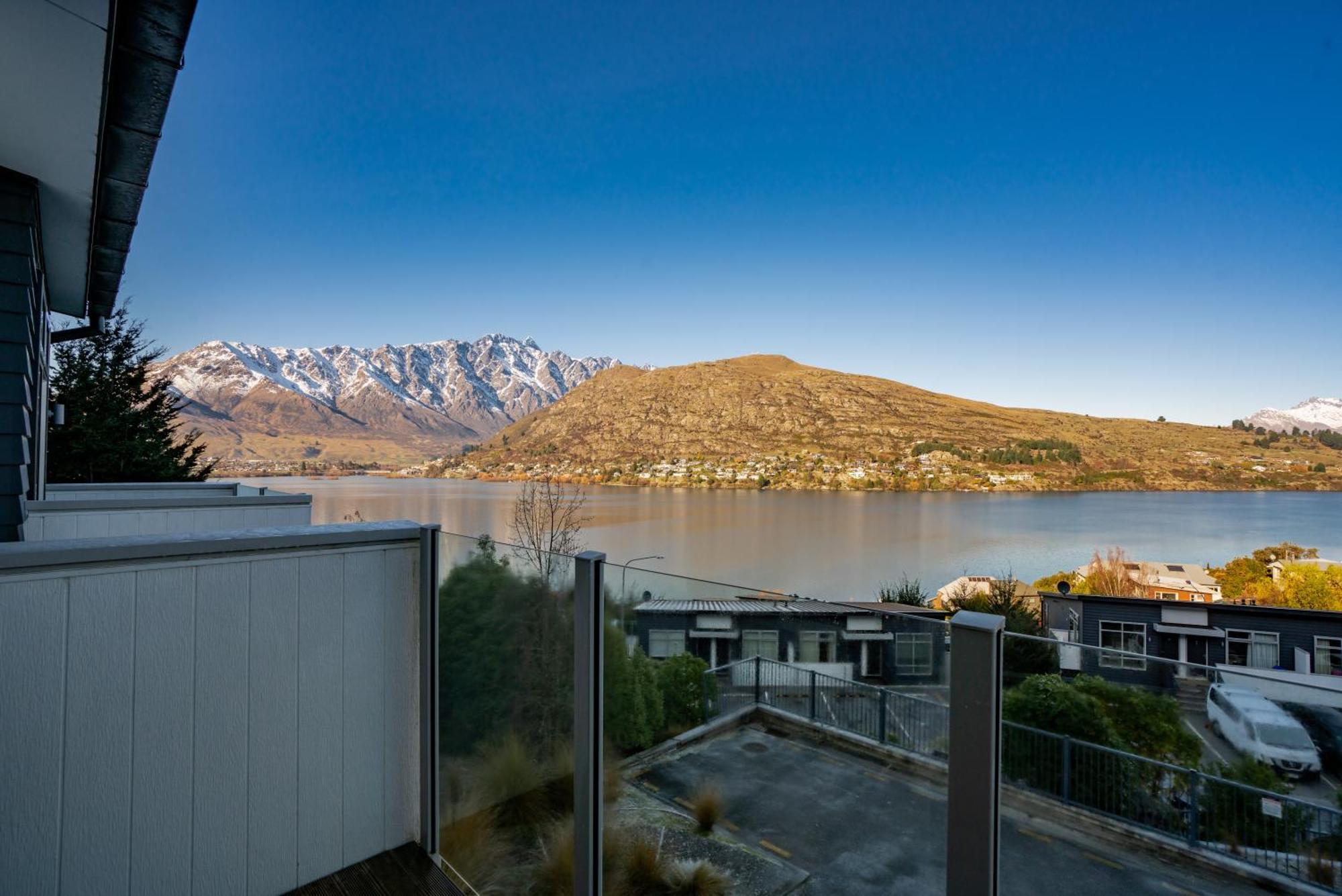 2-Bedroom Apartment With Lake & Mountain View - Beechwood Queenstown Exteriör bild