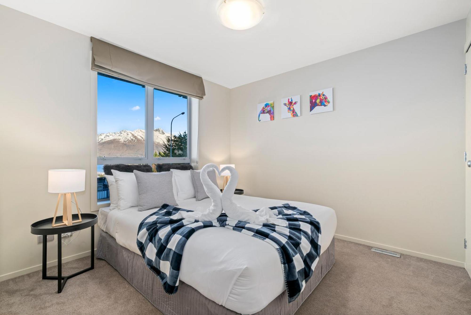 2-Bedroom Apartment With Lake & Mountain View - Beechwood Queenstown Exteriör bild