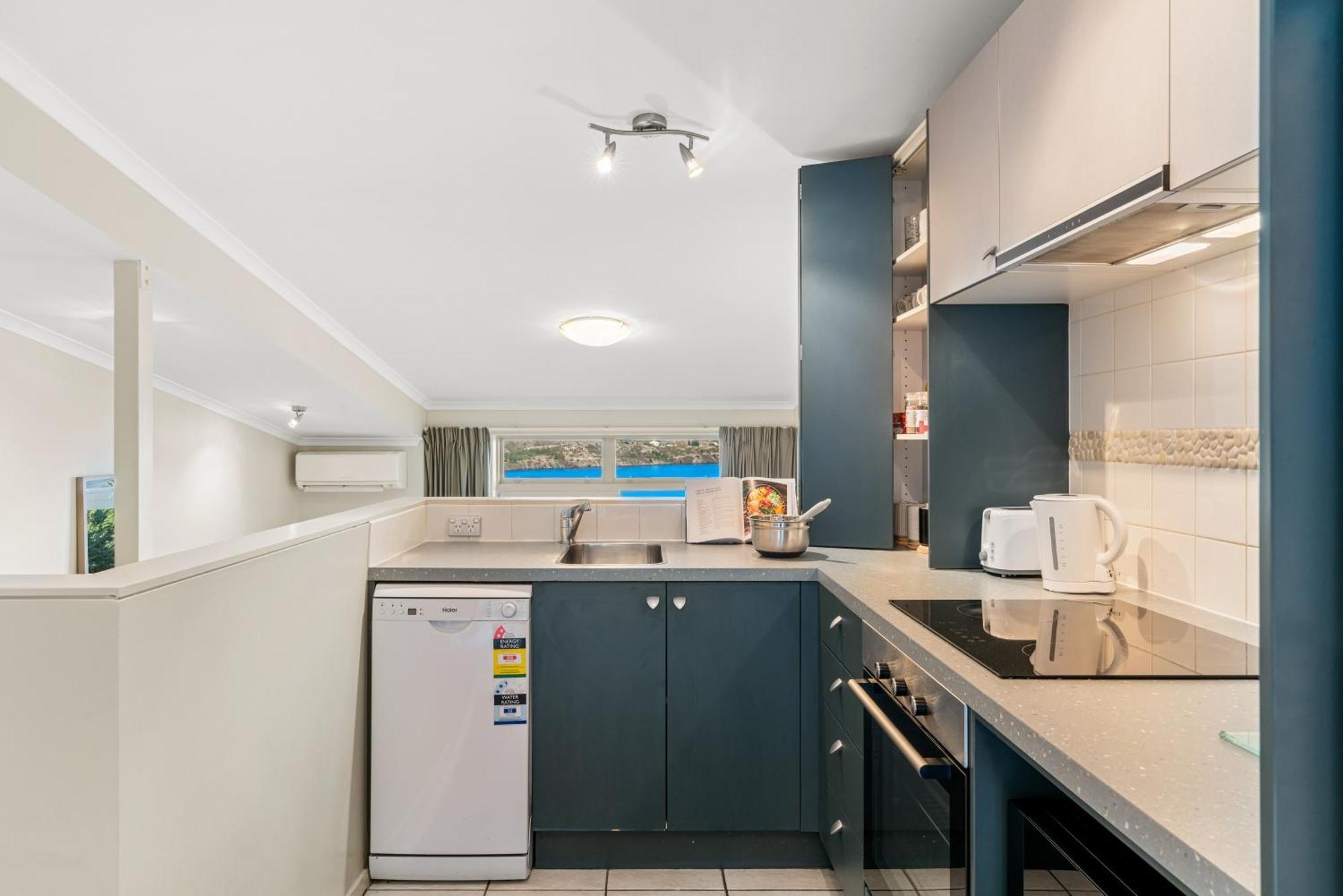 2-Bedroom Apartment With Lake & Mountain View - Beechwood Queenstown Exteriör bild